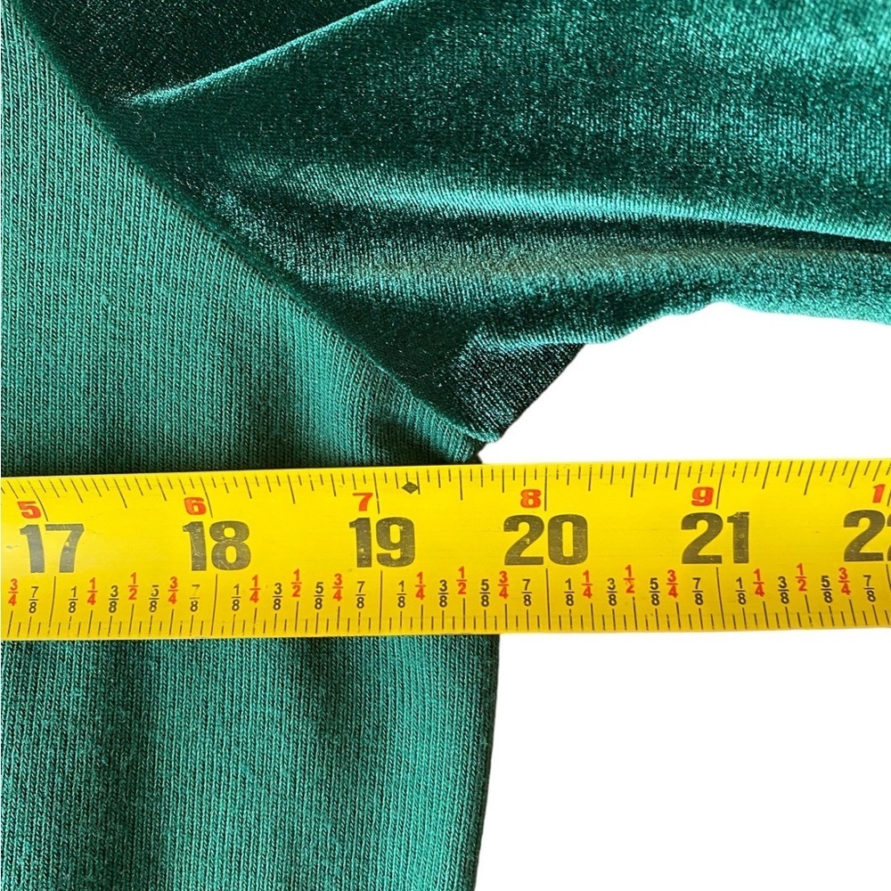 SOFT SURROUNDINGS Emerald Green Velvet Long Sleeves Tunic Top, Size M - Picture 8 of 9